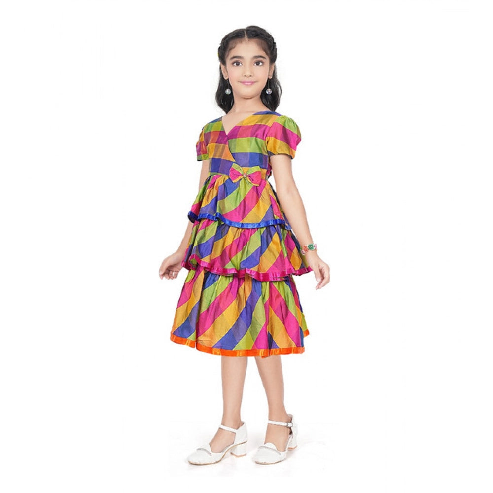 Generic Girl's Taffeta Silk Striped Short Sleeve V Neck Dress (Multicolor)